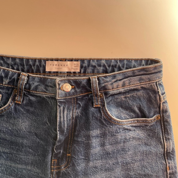 TOPSHOP Straight Jeans with Raw Hem - Picture 6 of 7